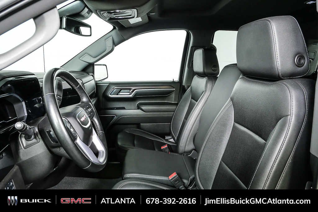 Used 2024 Onyx Black GMC SLT image 5