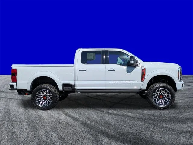 New 2026 Avalanche Ford F-250® Lariat® image 3