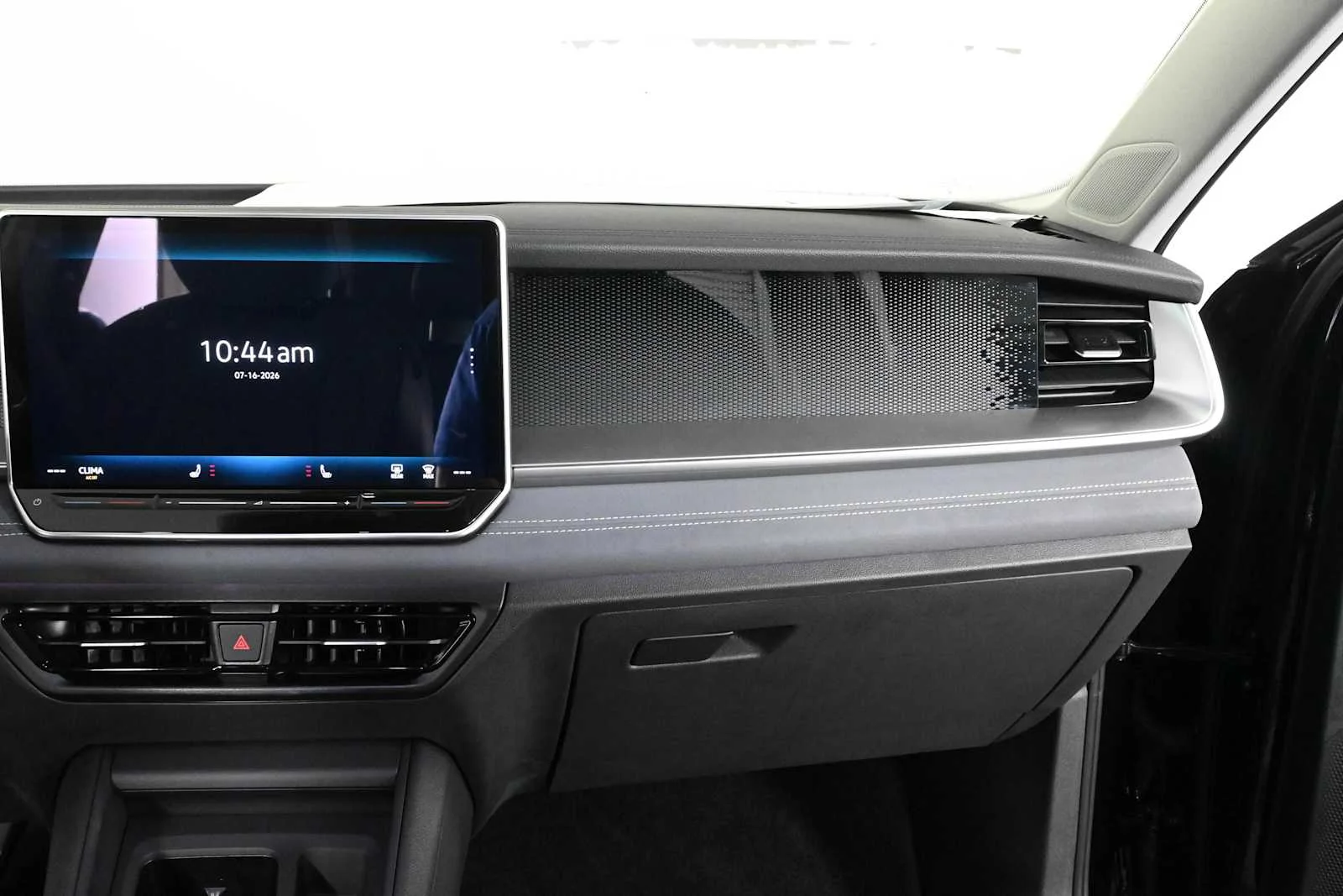 New 2026 Deep Black Pearl Volkswagen SE image 16