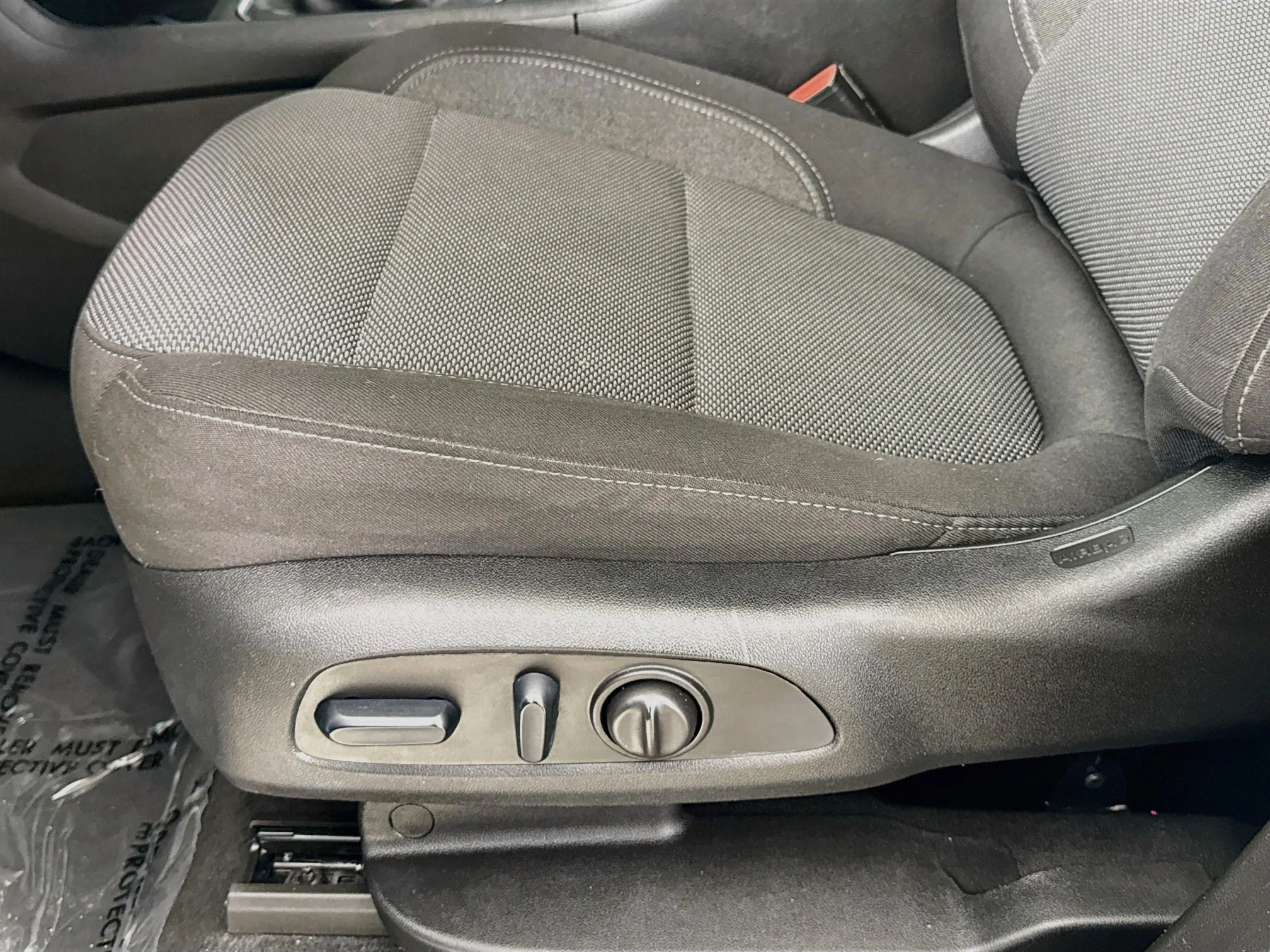 Used 2023 Sterling Gray Metallic Chevrolet LT Cloth image 20