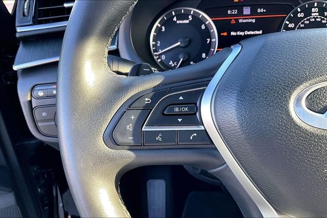 Used 2023 Black INFINITI SENSORY image 18