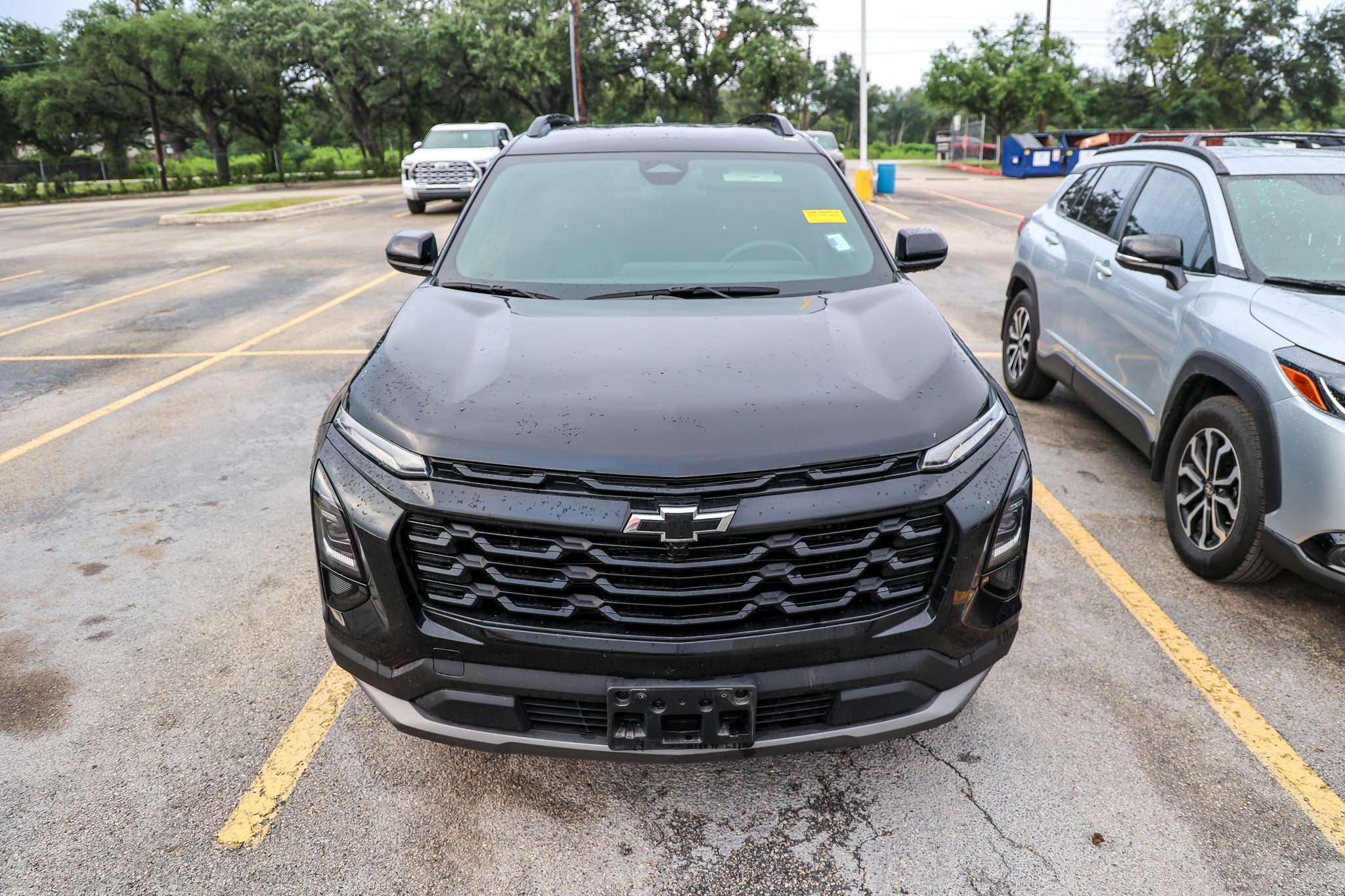 Used 2026 Mosaic Black Metallic Chevrolet FWD LT image 4