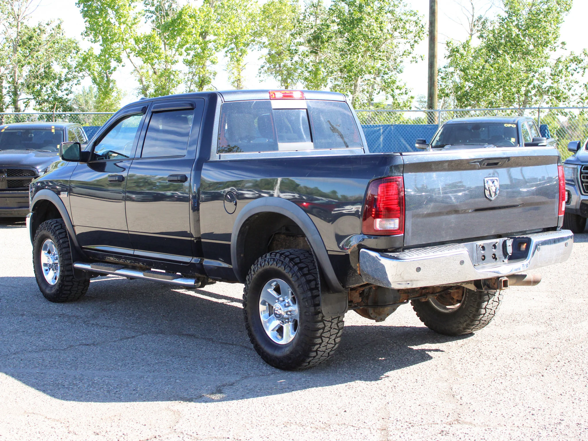 Used 2015 Silver RAM Power Wagon * Mechanics Special | HEMI V8 | Heated Seats | Navigation | Remote Start | Backup Camera image 13