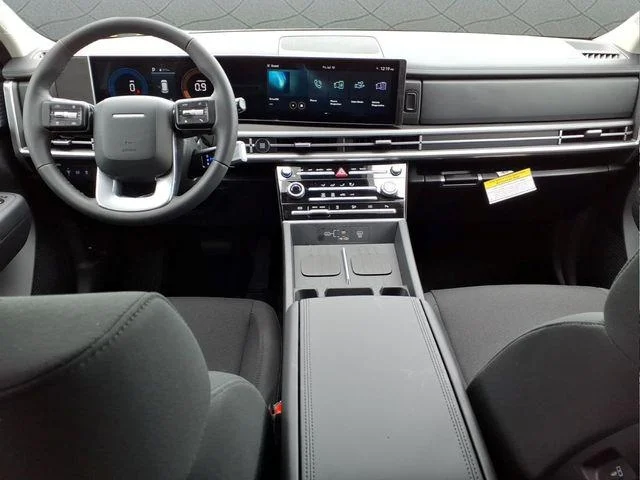 New 2026 White Hyundai SE image 15