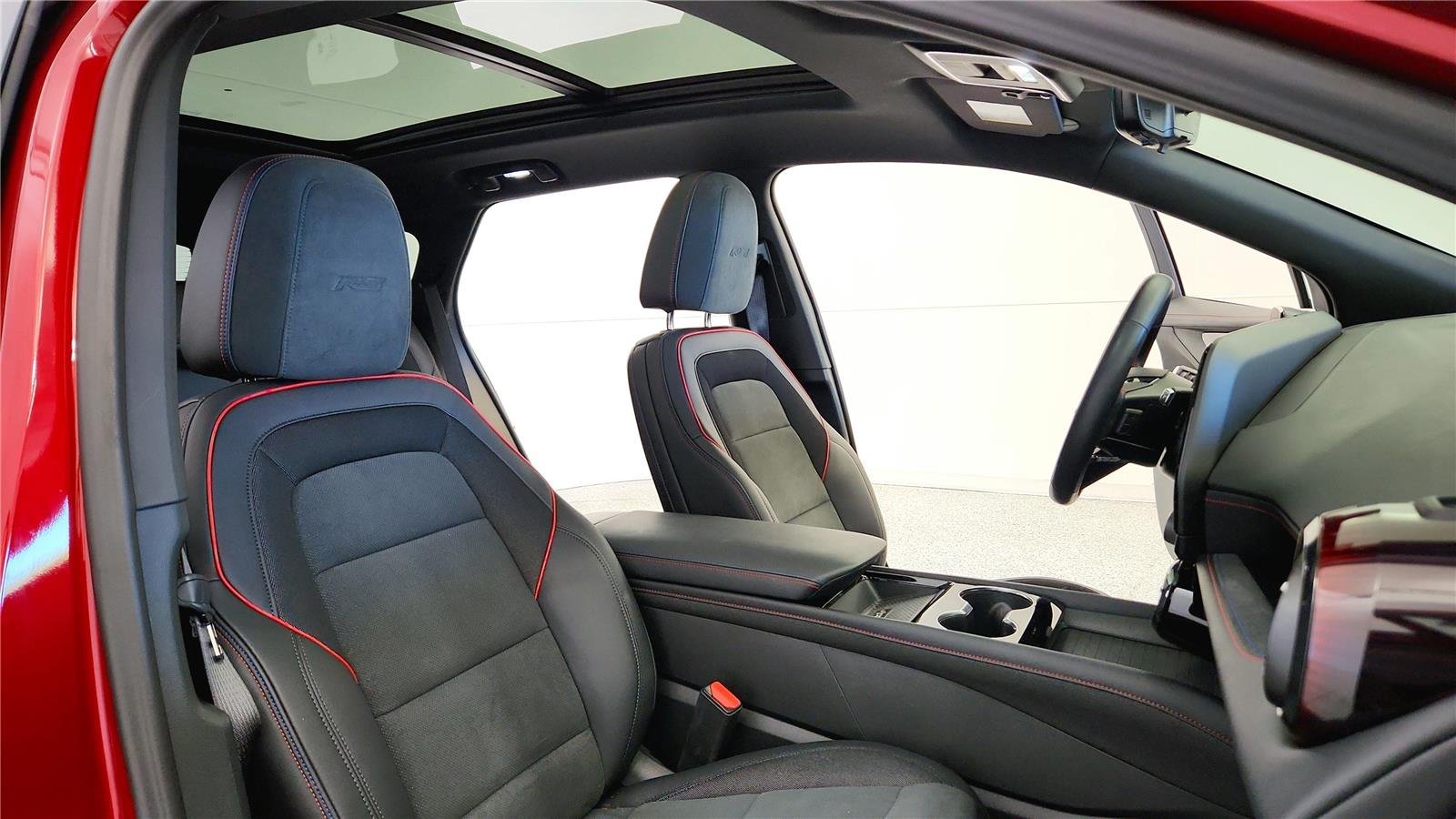 2025 Chevrolet Blazer EV RS - Photo 38