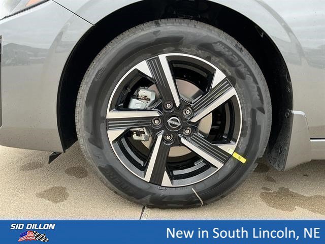 2025 Nissan Sentra SV - Photo 11