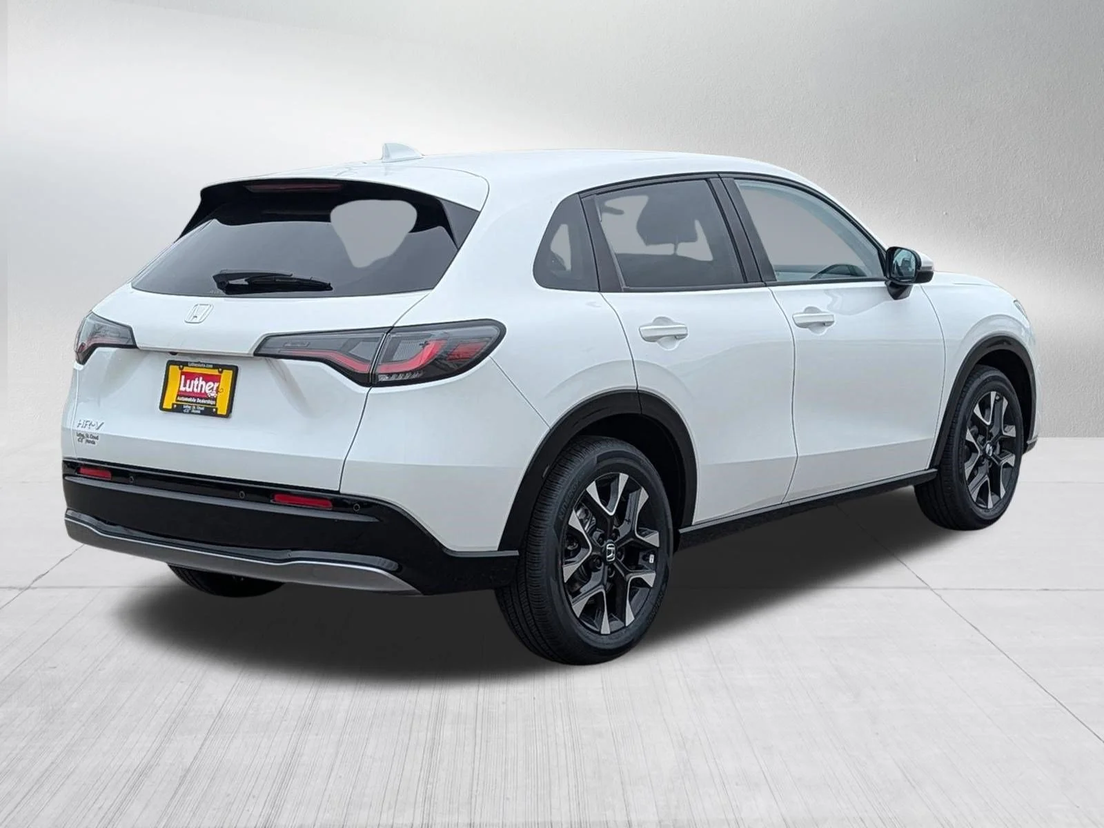 New 2027 Platinum White Pearl Honda EX-L image 4