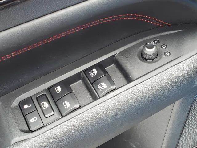 Used 2024 Red Hot Pearlcoat Jeep Trailhawk image 23