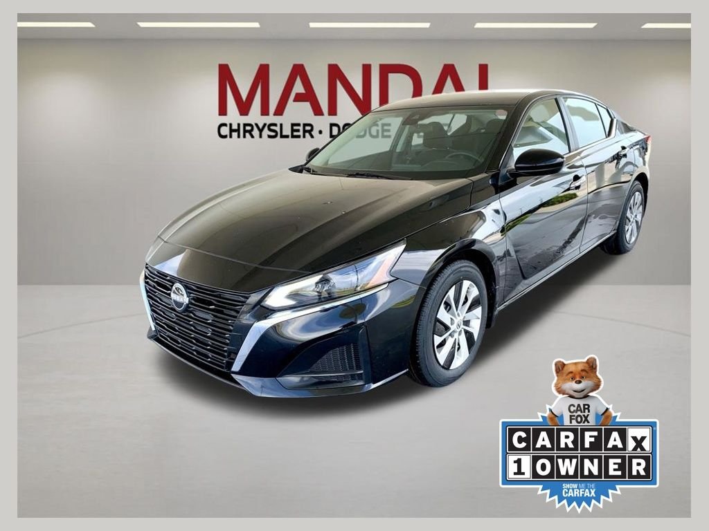 Used 2023 Black Nissan 2.5 S image 1