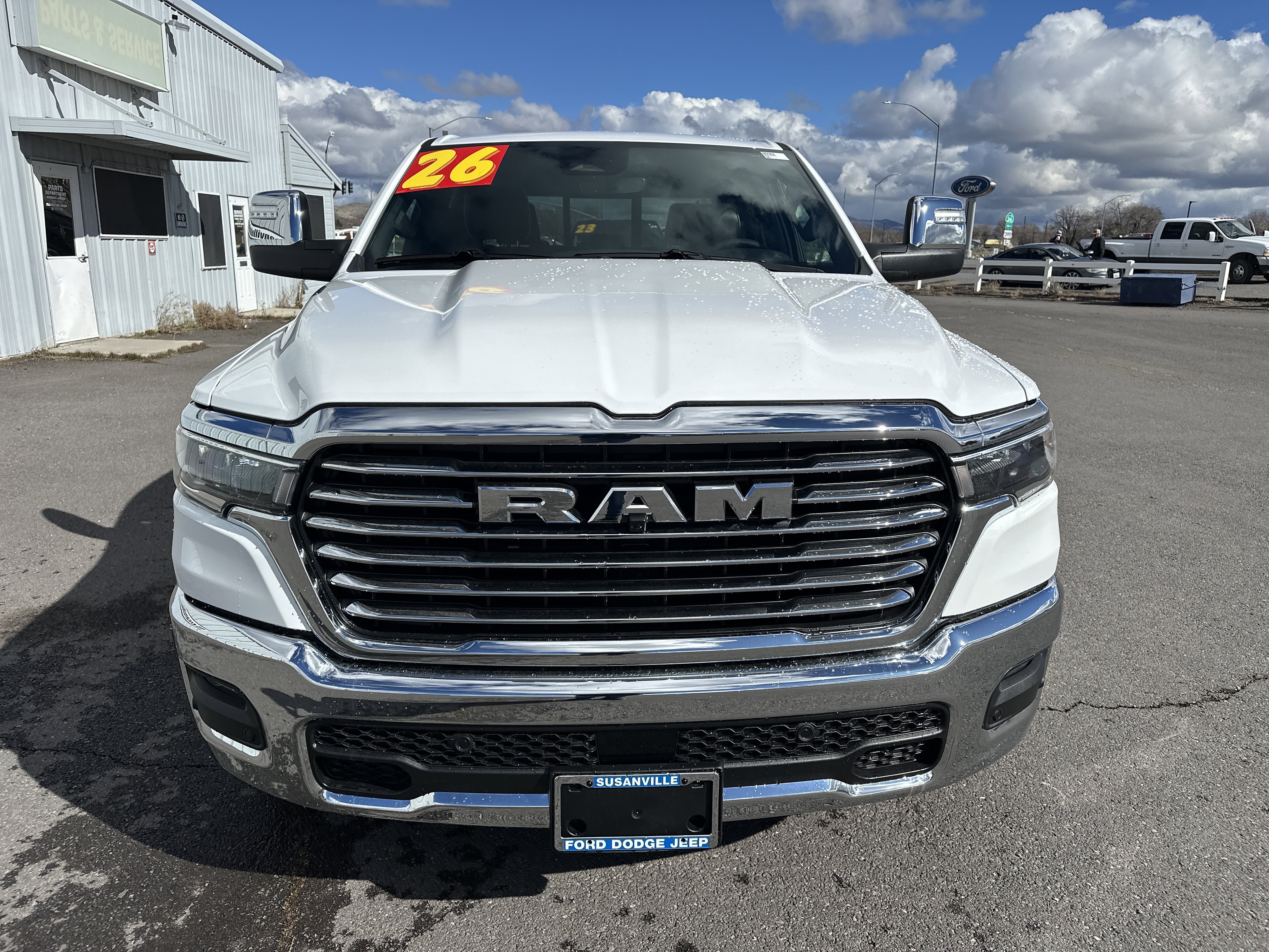 2026 RAM 1500 Laramie - Photo 8