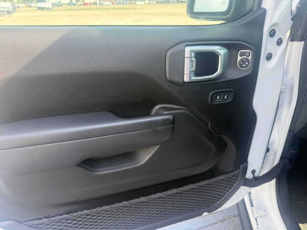 2023 Jeep Wrangler 4xe Willys 4XE - Photo 12