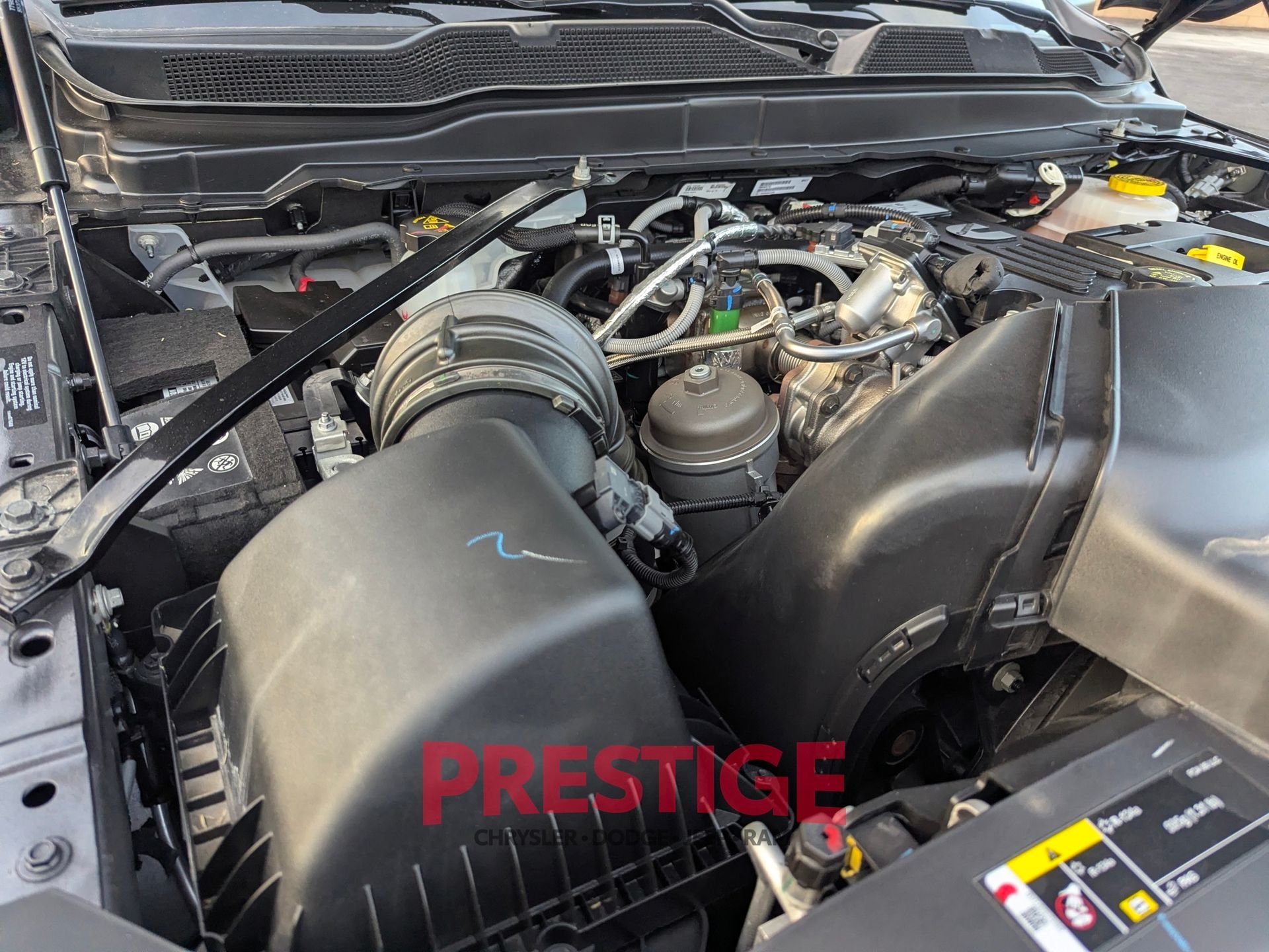 2025 RAM 3500 Laramie - Photo 29