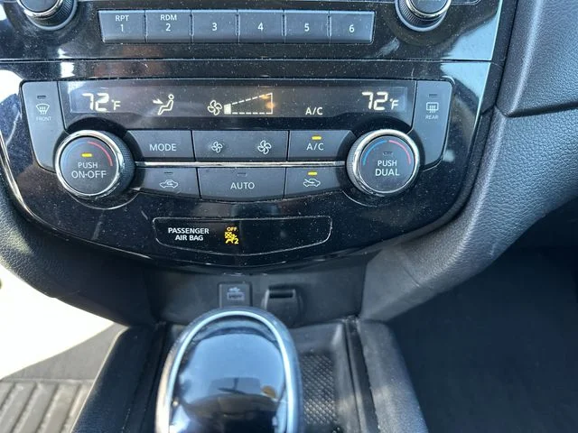 Used 2017 Gray Nissan SV image 18