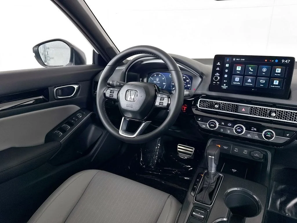 2026 Honda Civic Hatchback Sport Touring - Photo 8