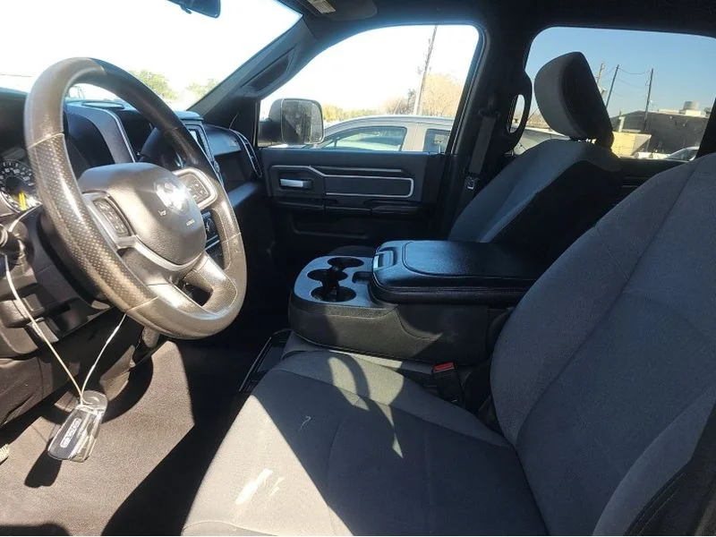 Used 2021 Bright White Clearcoat Ram Big Horn image 17