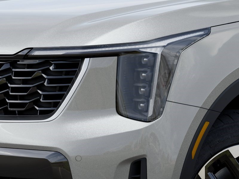 New 2026 Ivory Silver Kia S image 34