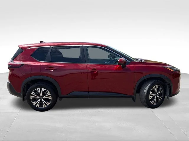 Used 2023 Red Nissan SV image 9