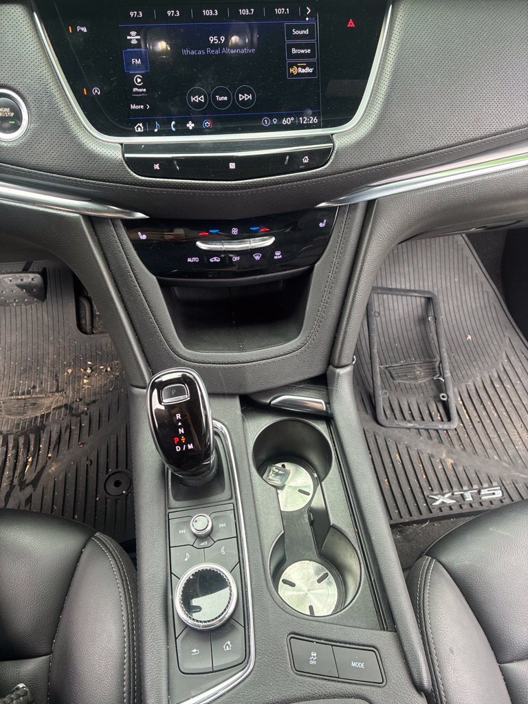 Used 2021 White Cadillac Luxury image 12