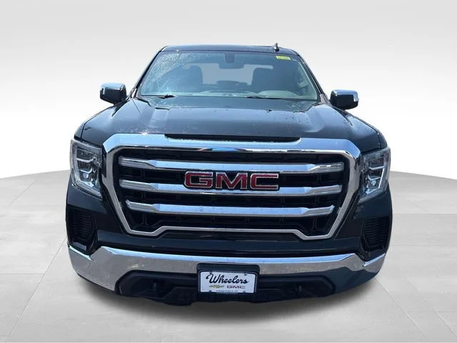 Used 2019 ONYX BLACK GMC SLE image 9