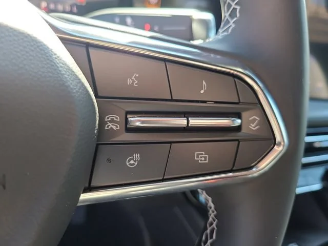New 2026 Summit White Chevrolet LT image 30
