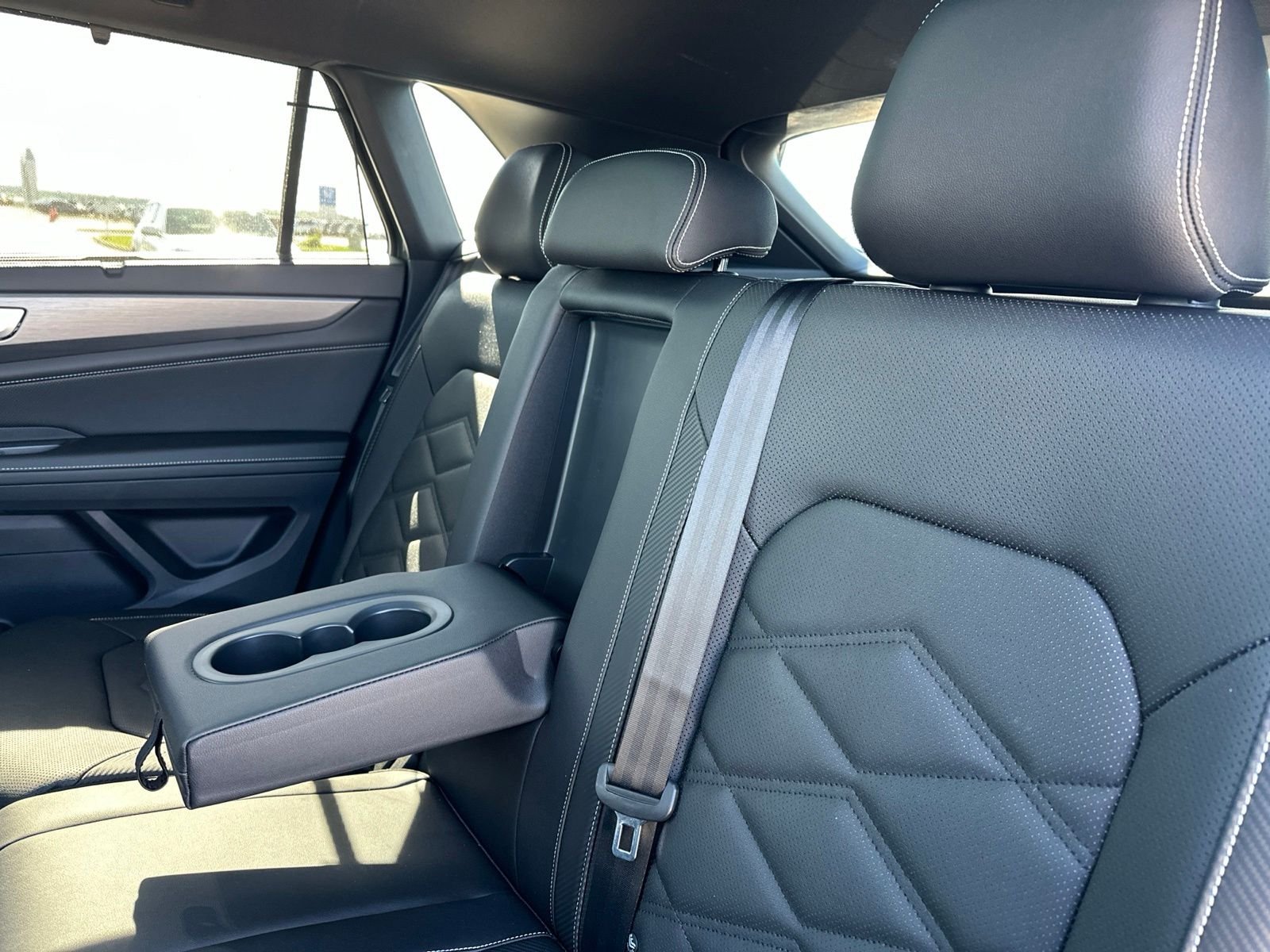 New 2026 Green Volkswagen 2.0T SE w/Technology image 23