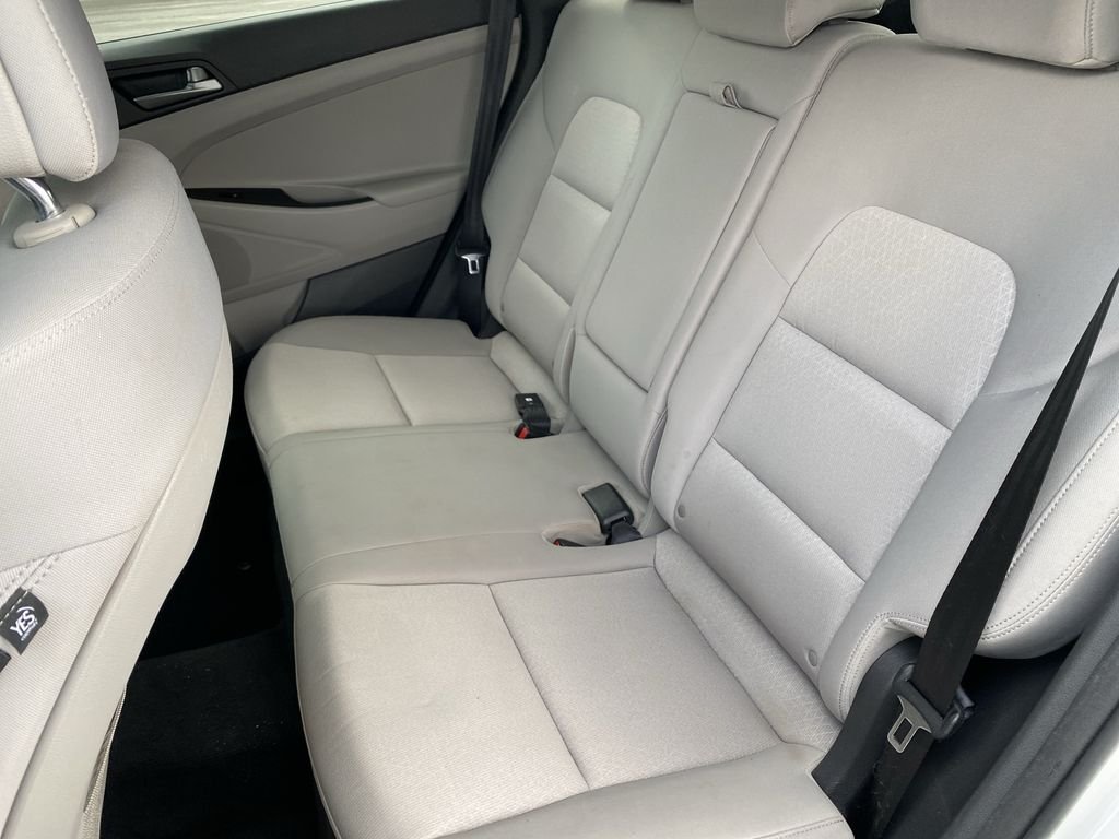 Used 2018 Dazzling White Hyundai SEL image 26