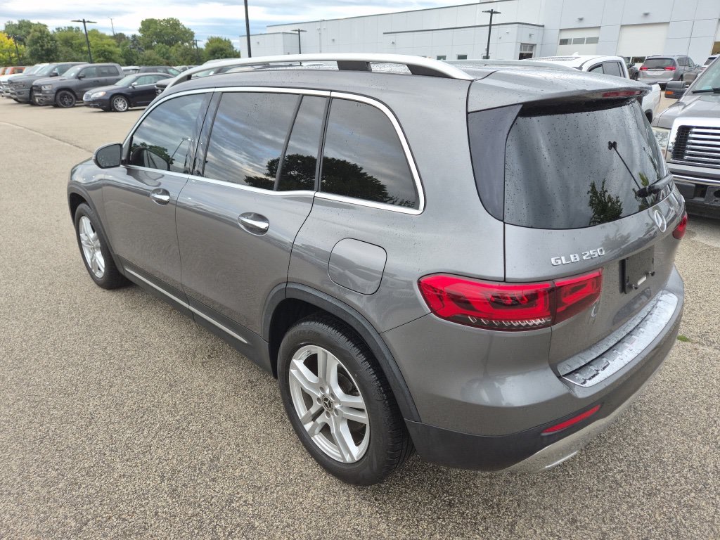 Used 2021 Gray Mercedes-Benz GLB 250 image 8