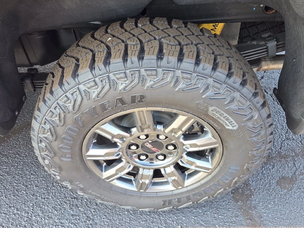 Used 2026 Summit White GMC AT4X image 16