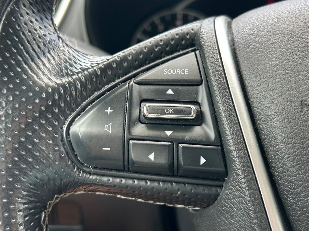 Used 2019 Gray Nissan 3.5 SV image 26