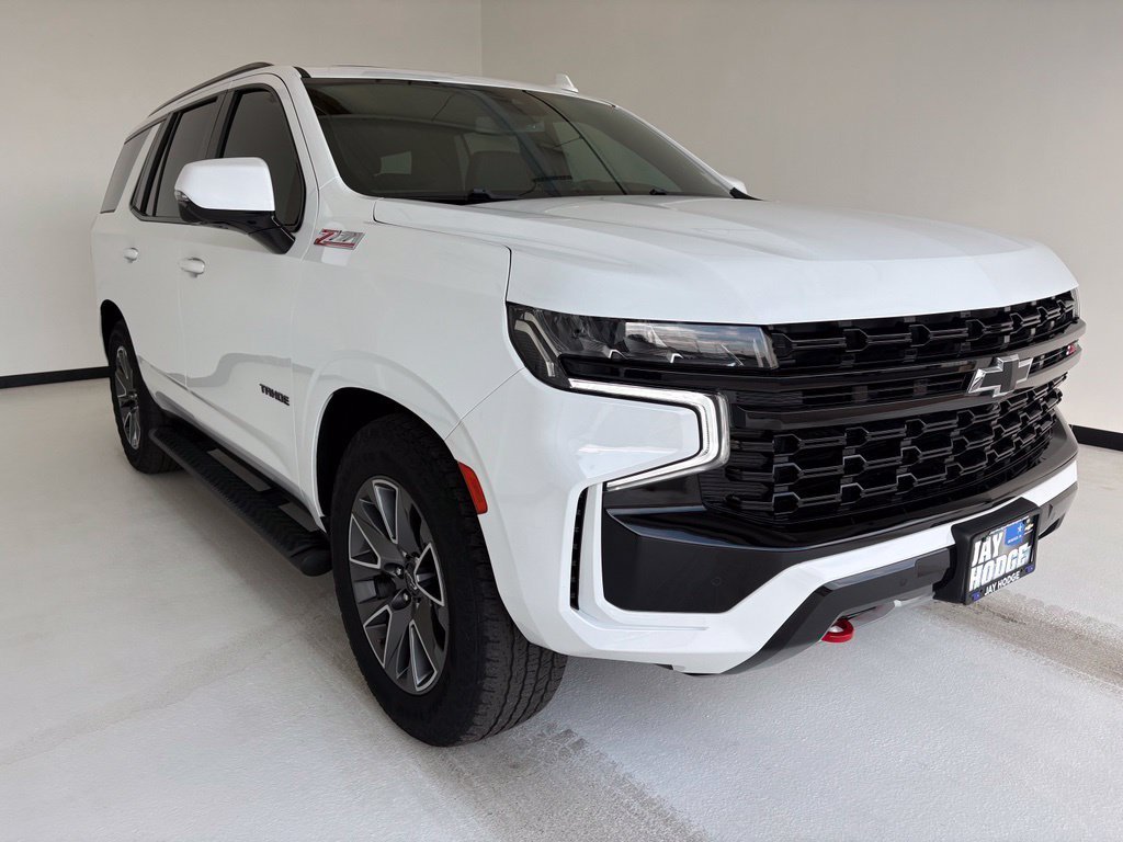 Used 2024 Summit White Chevrolet Z71 image 16