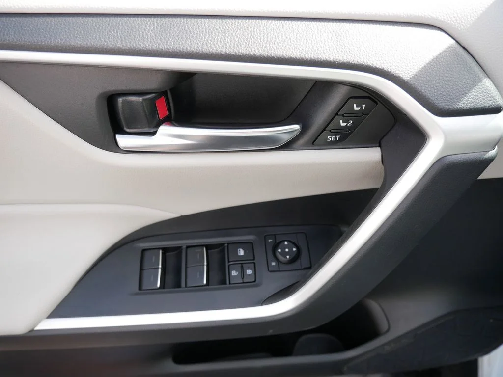 Certified Used 2024 Beige Toyota XLE Premium image 17