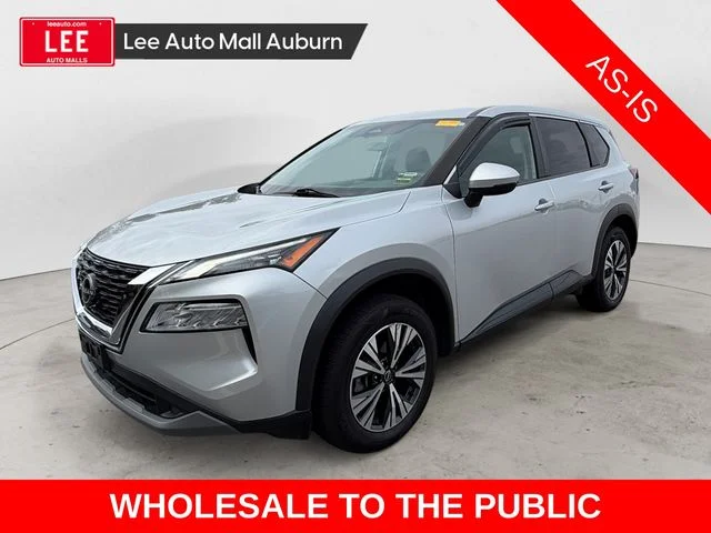 Used 2022 Brilliant Silver Nissan SV image 1