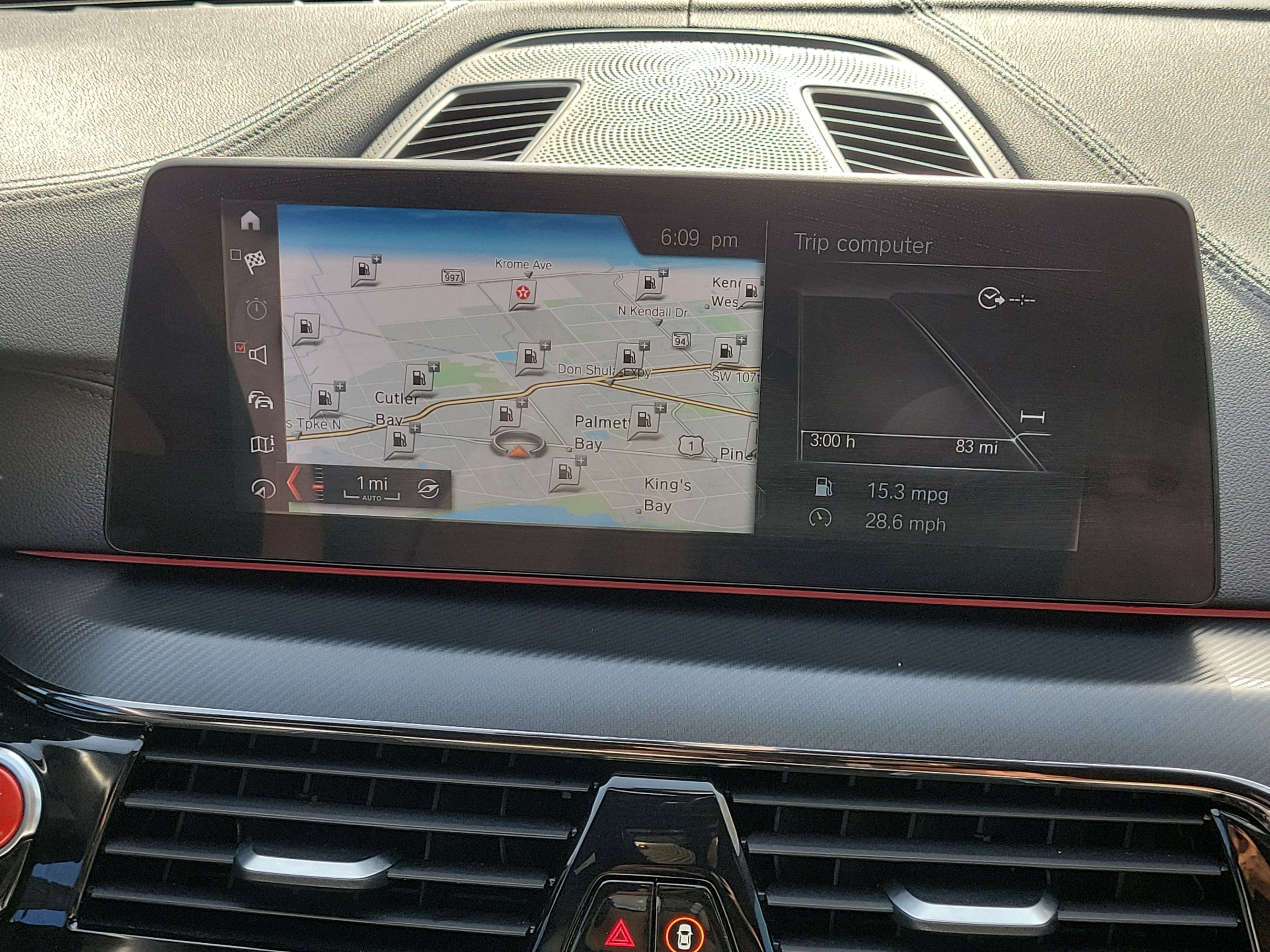 Used 2018 Blue Metallic BMW Base image 16