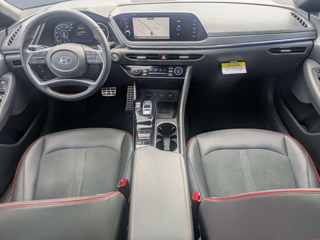Used 2022 Gray Hyundai SEL Plus image 14