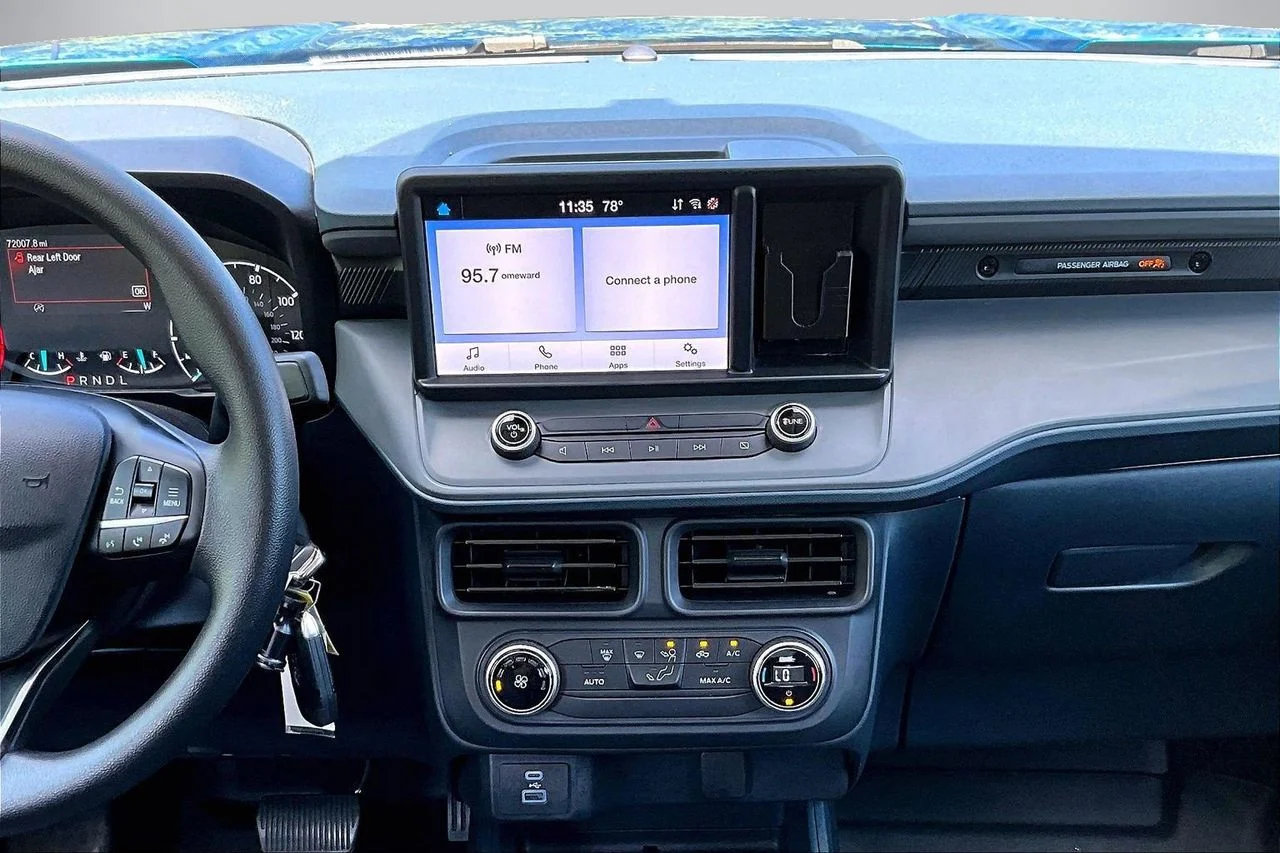 Used 2022 Blue Ford XL image 12