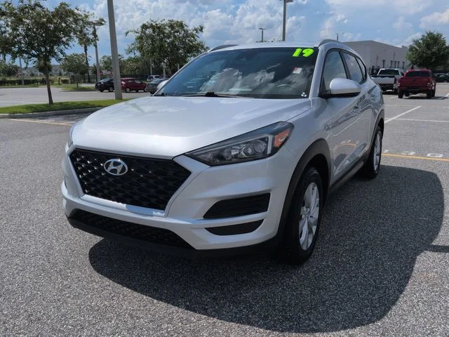 Used 2019 Silver Hyundai Value image 8