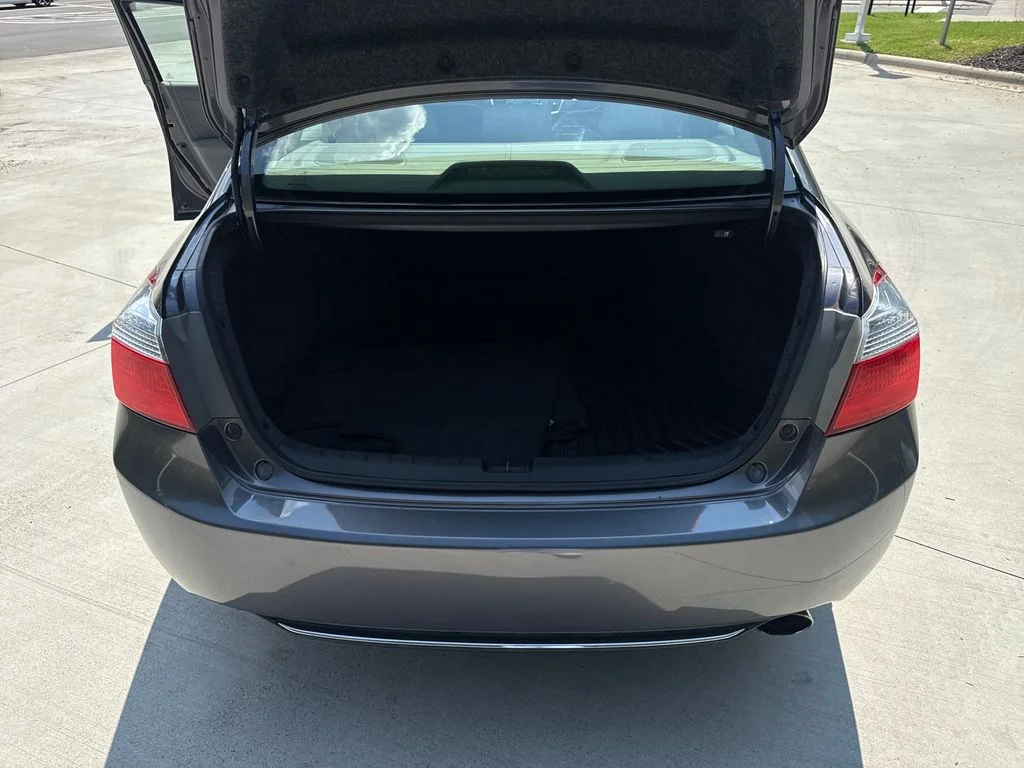 Used 2014 Modern Steel Metallic Honda EX image 32