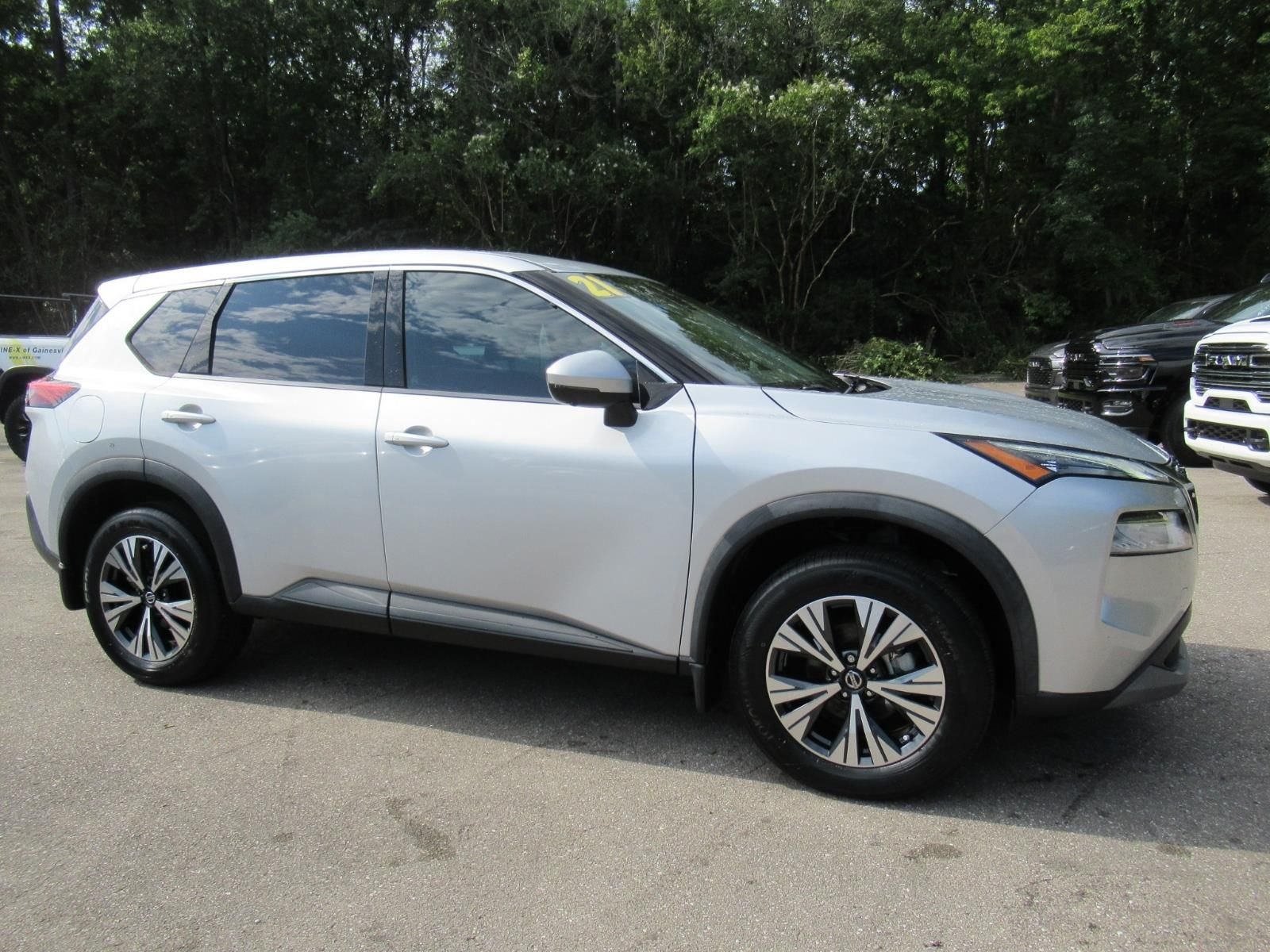 Used 2021 Nissan Rogue SV with VIN 5N1AT3BA6MC741899 for sale in Gainesville, FL