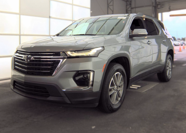 2023 Chevrolet Traverse LT
