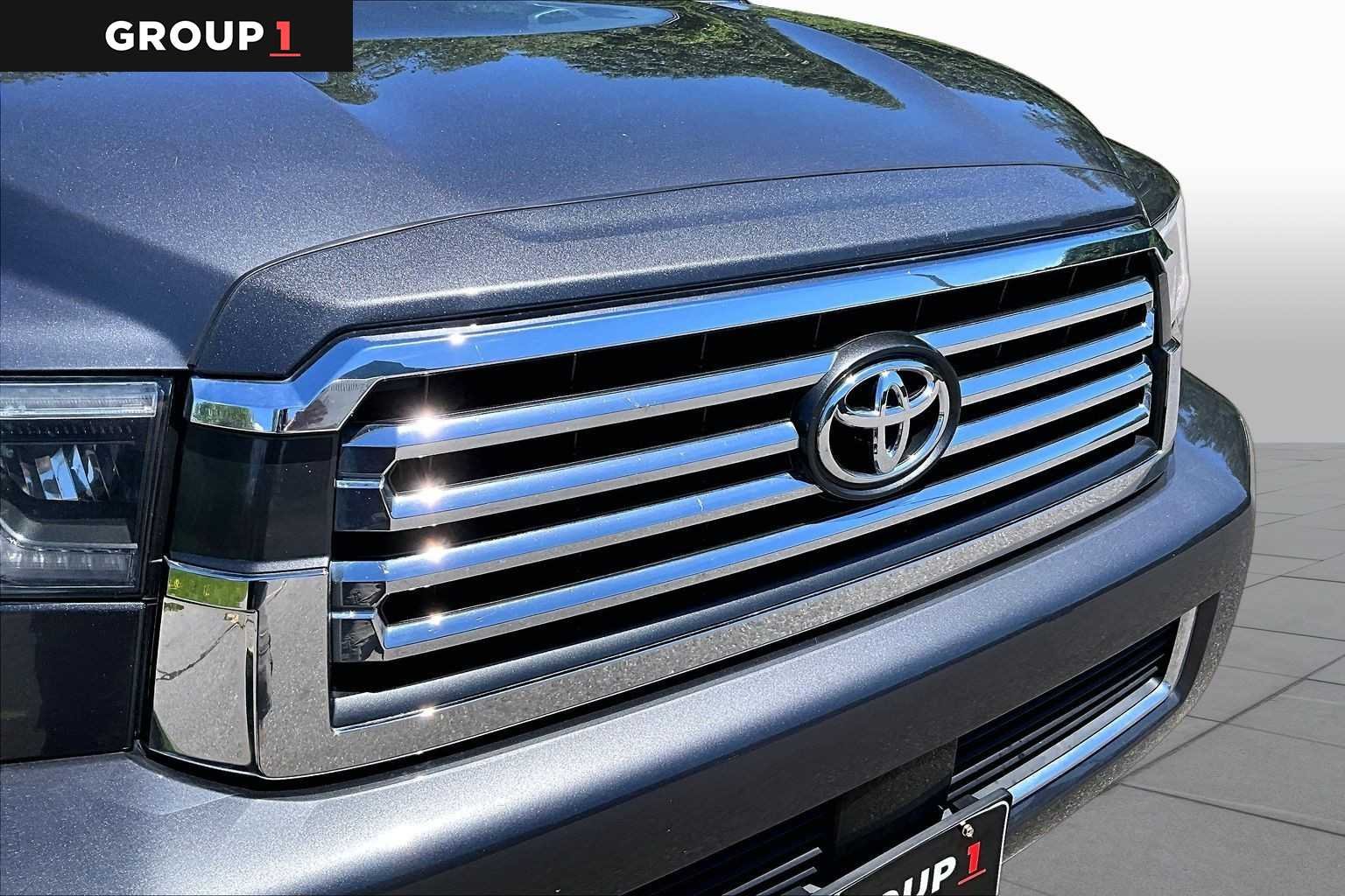 Certified Used 2019 Magnetic Gray Metallic Toyota Platinum image 32