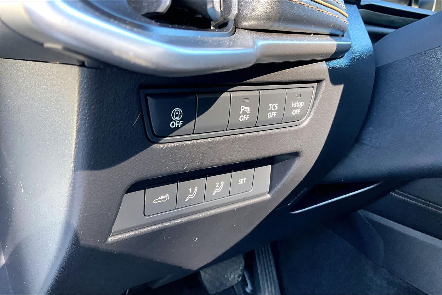 Used 2024 Rhodium White Premium Mazda 3.3 Turbo Premium Plus image 33