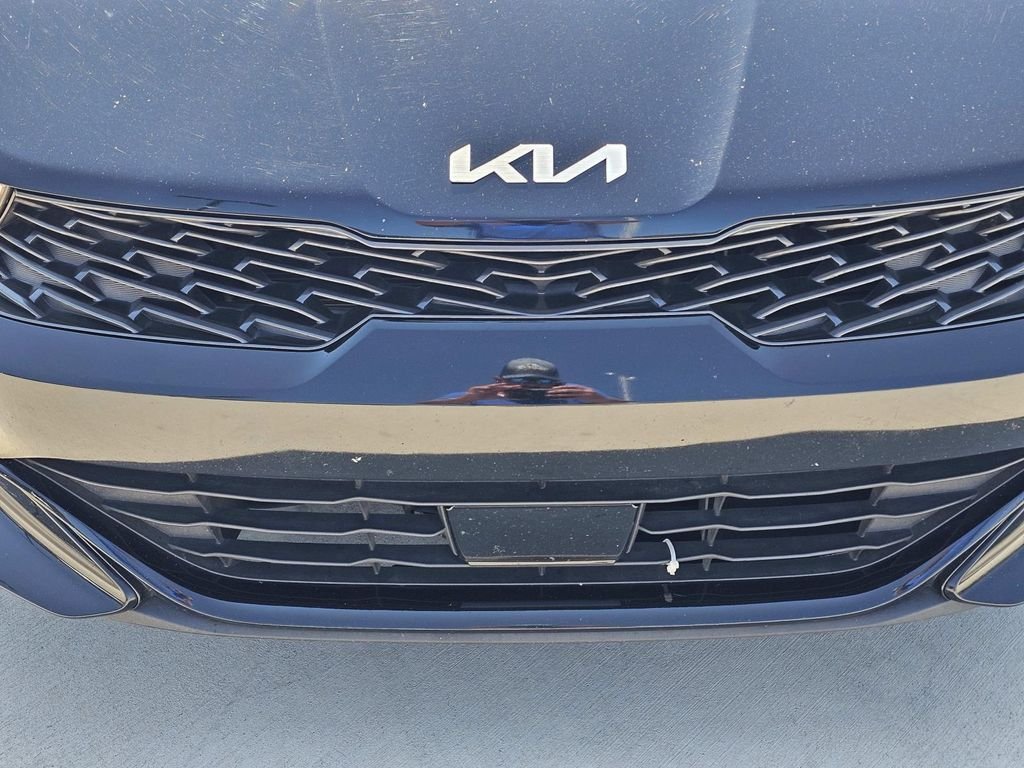 Used 2022 Black Kia GT-Line image 3