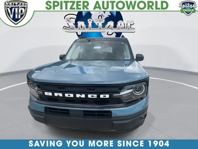 Used 2021 Blue Ford Outer Banks image 3