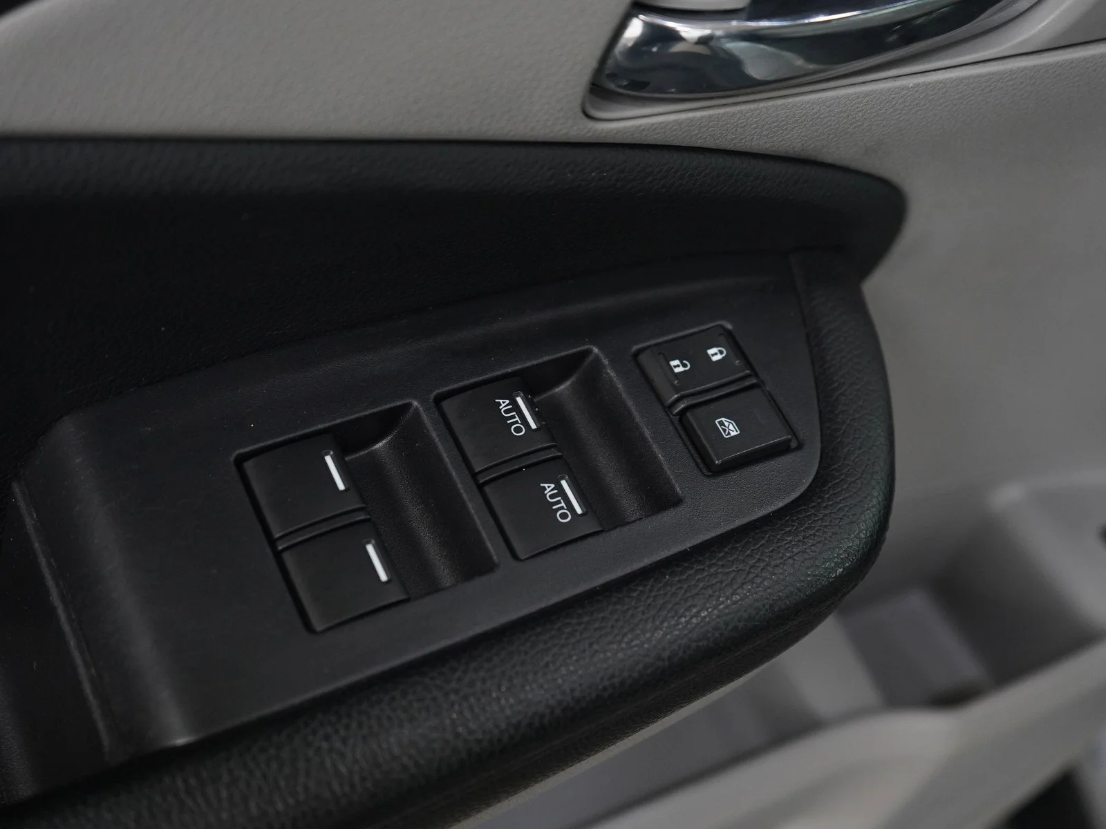 Used 2020 Gray Honda EX image 21