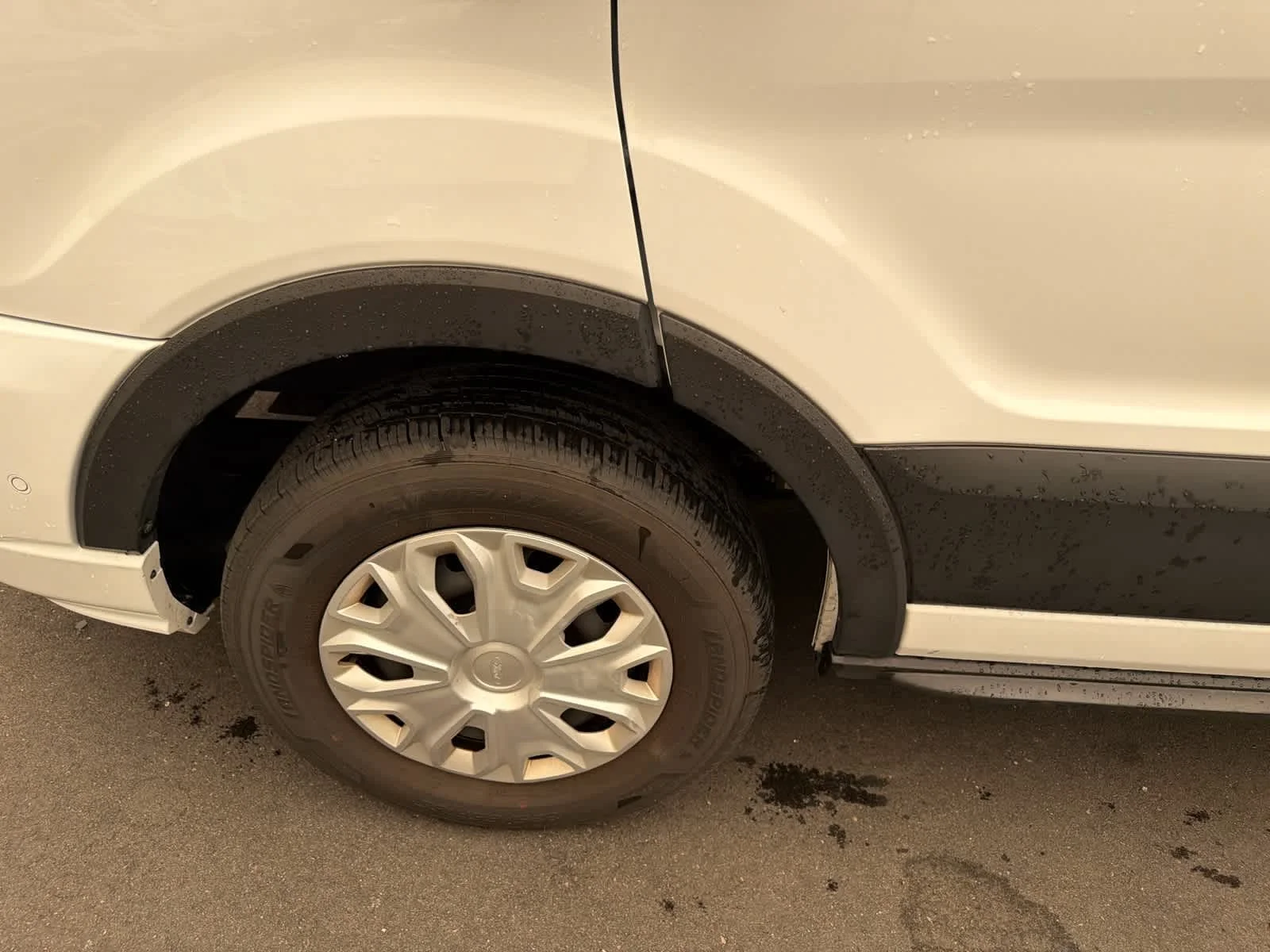 Used 2023 Oxford White Ford XLT image 13