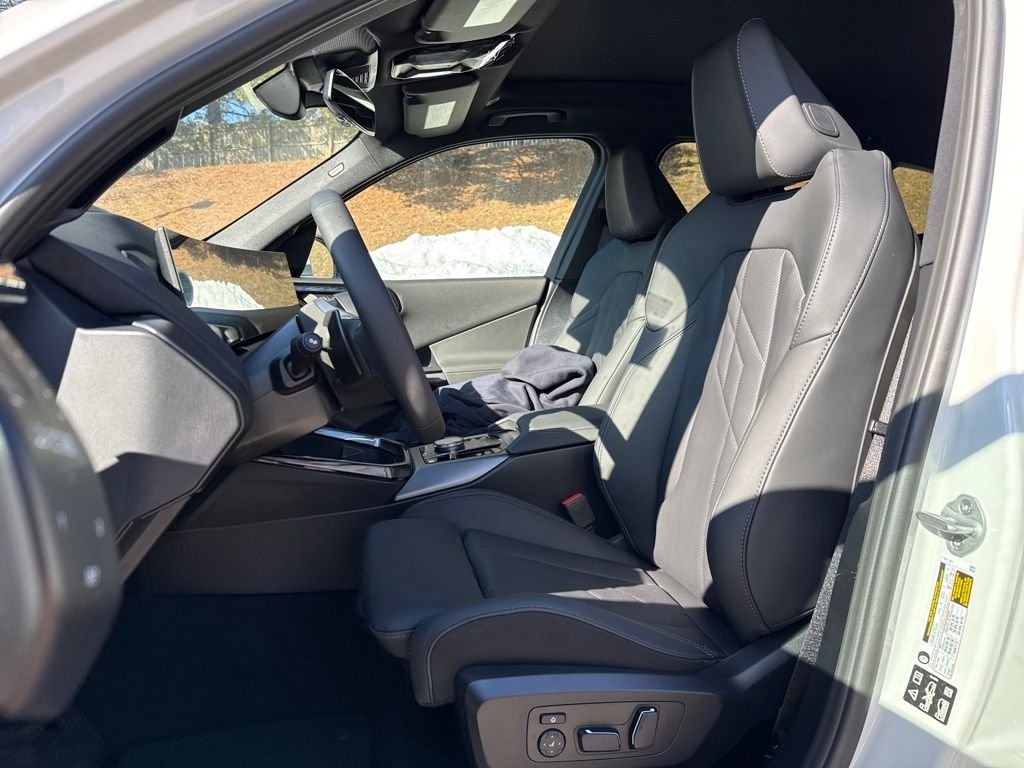 New 2026 White BMW 30 xDrive image 10