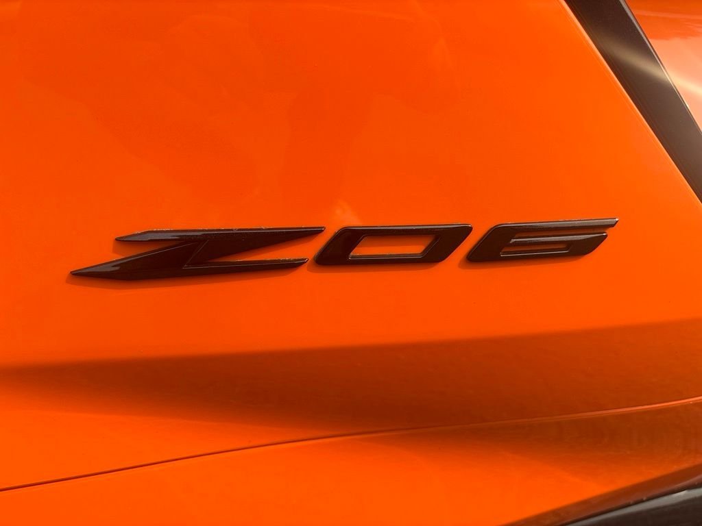 Used 2023 Orange Chevrolet Z06 image 27