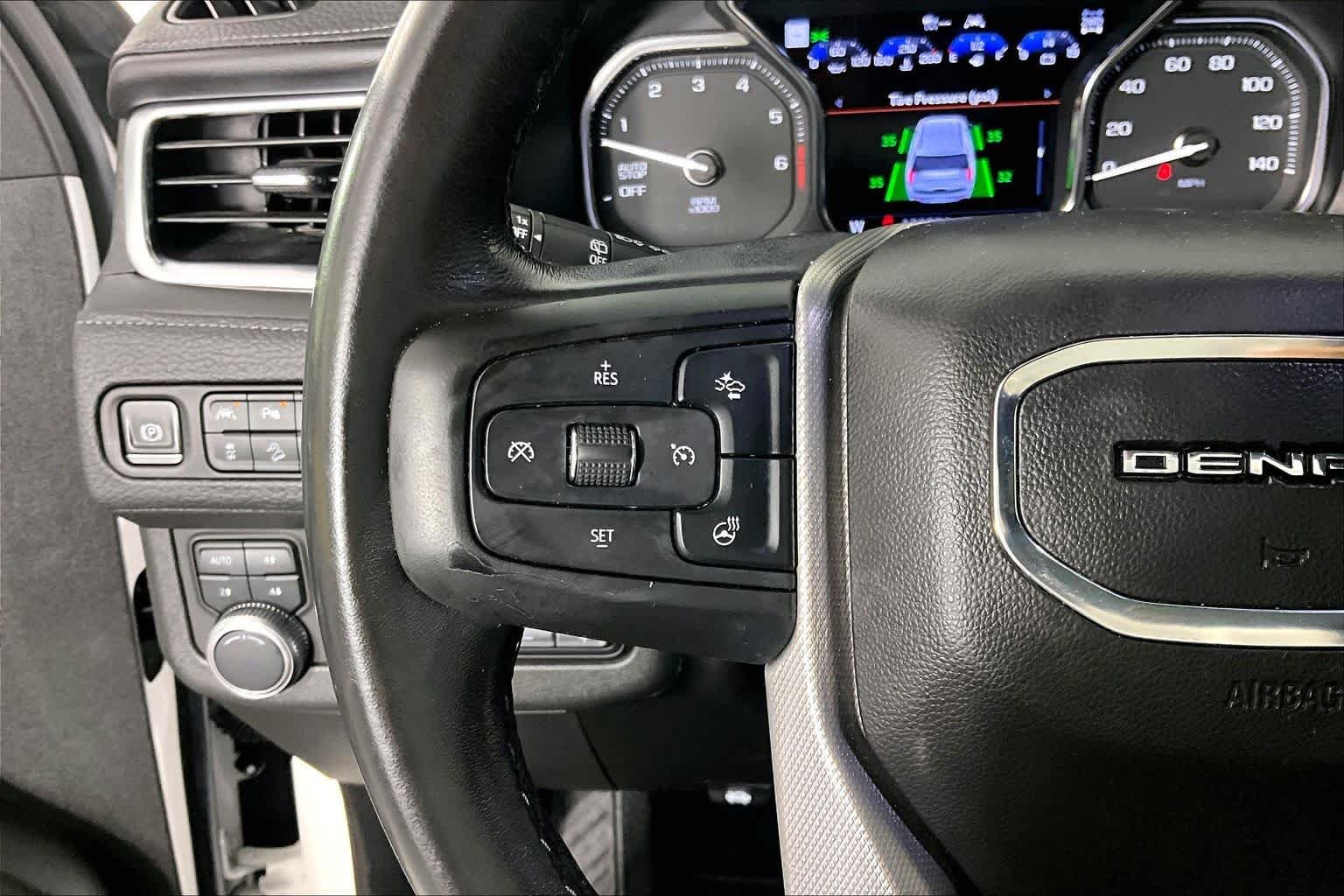 Used 2021 White Frost Tricoat GMC Denali image 23