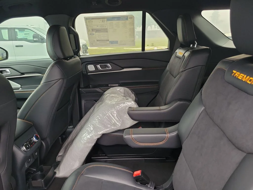 New 2026 Gray Ford Tremor image 27