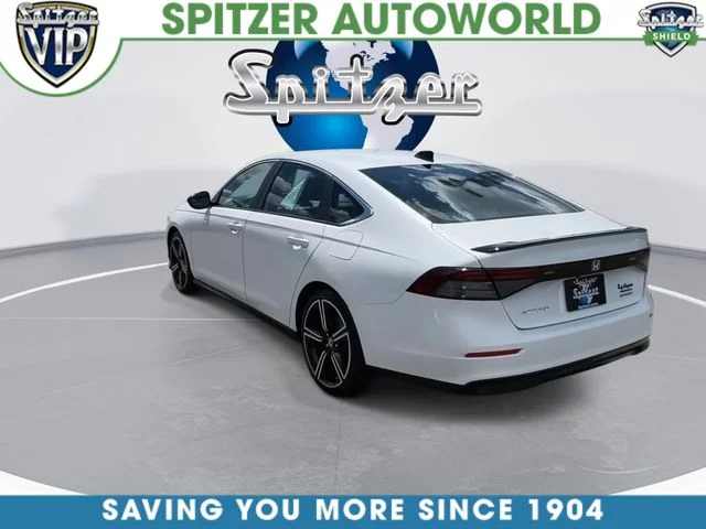 Used 2025  Honda Sport image 9